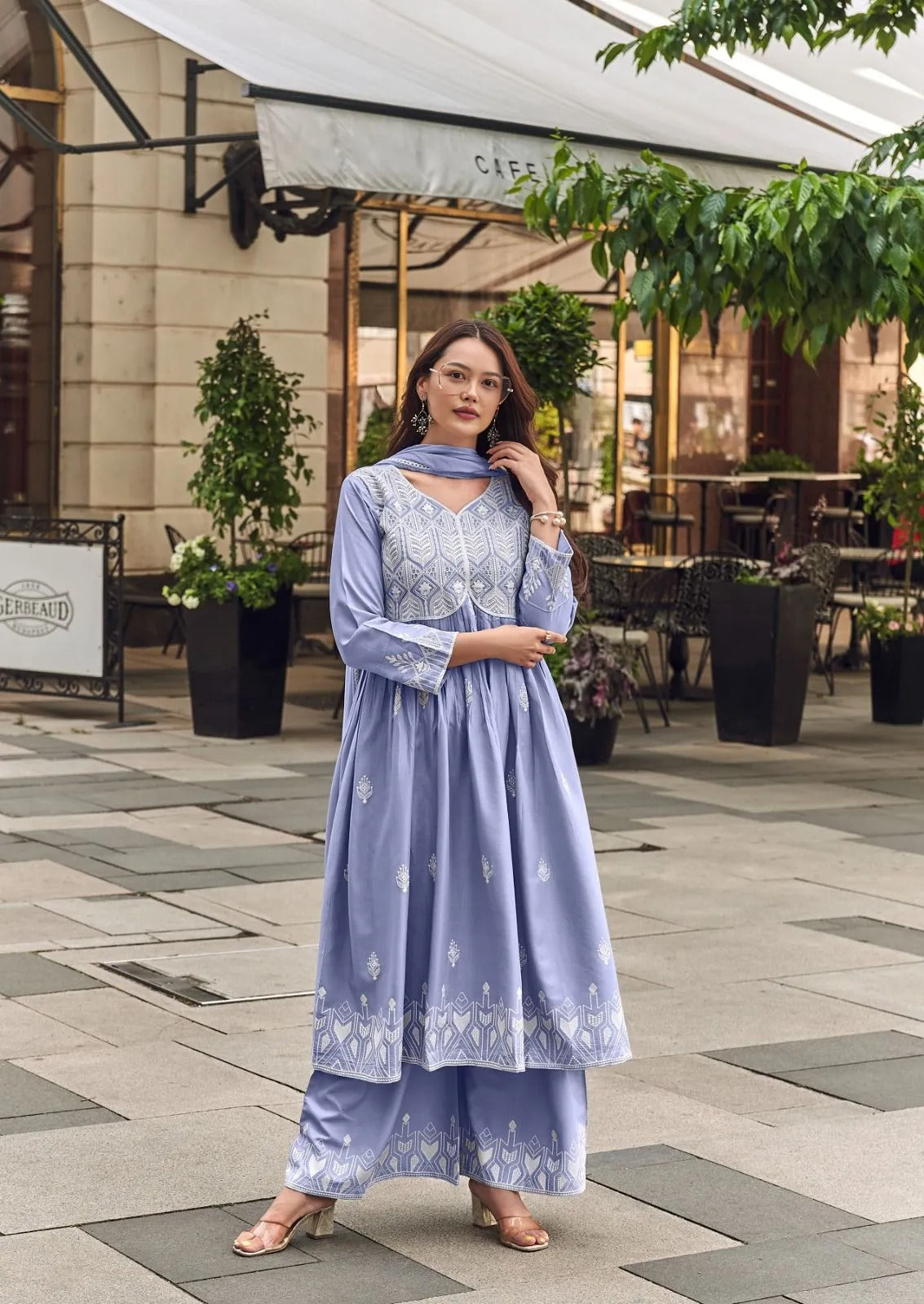 Salwar Suit