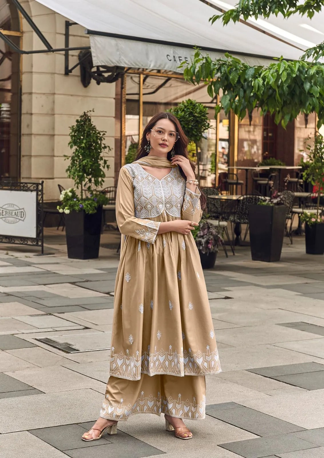Salwar Suit
